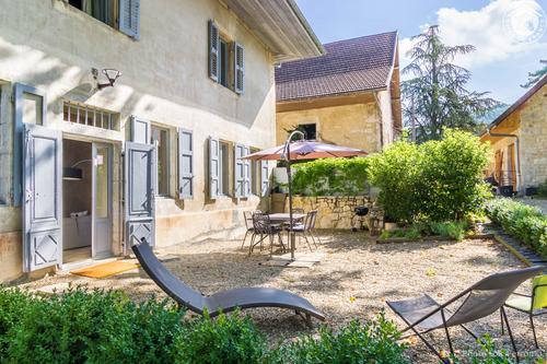 Le Clos Des Platanes-cote Parc
