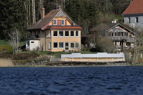 La Petite Presquîlette à Montperreux