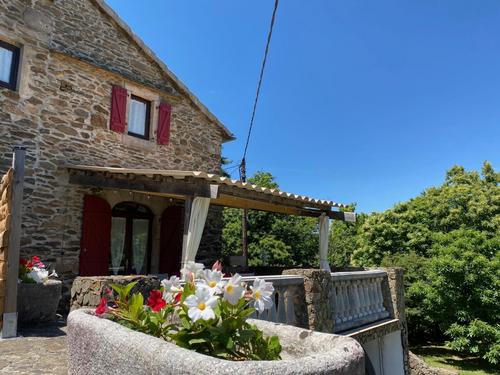 Le Châtaignier à GRAVIERES