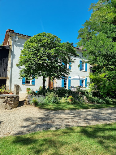 French Farmhouse Vacations à Barie