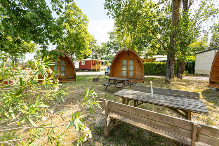Camping Les Violettes à Deyme