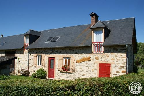 Pierrelise à ESPARTIGNAC
