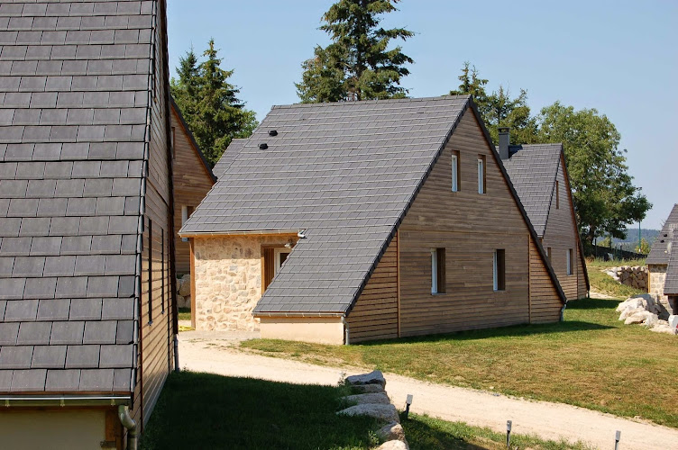 Les Chalets de l Aubrac à Peyre en Aubrac