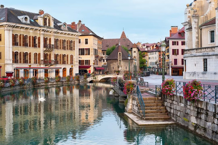 Annecy à Agde