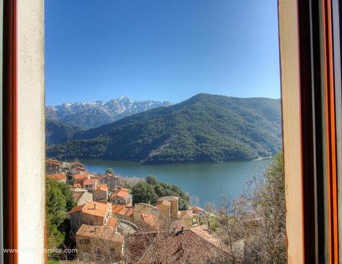Casa di i Manzitelli à TOLLA