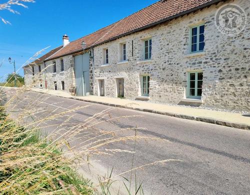 La petite Ferme à Cherence