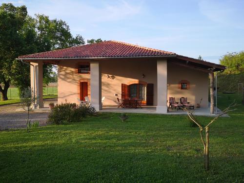 Gîte De Courtau "Côté Forêt" à Lamothe-Capdeville