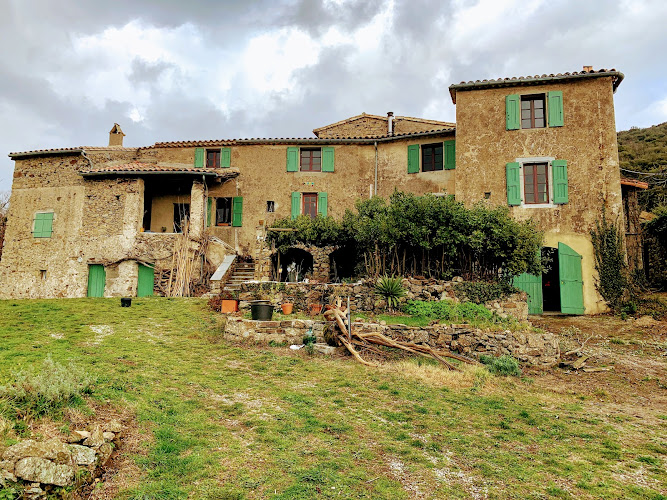 Gîte Écologique Mas Rouveyrac à Cros