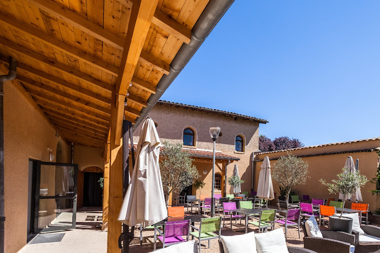Hôtel-Restaurant Carpe diem à Savigneux