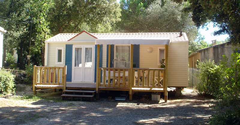 Camping les Clos à Bagnols-en-Forêt
