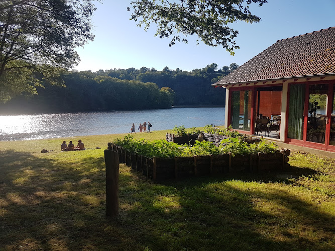 Camping de l Age à Le Bourg-d'Hem
