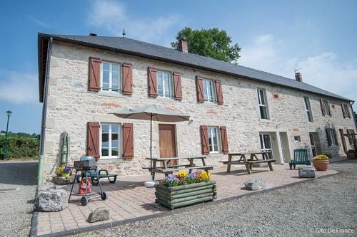 Bialloux n2 à Gouttieres
