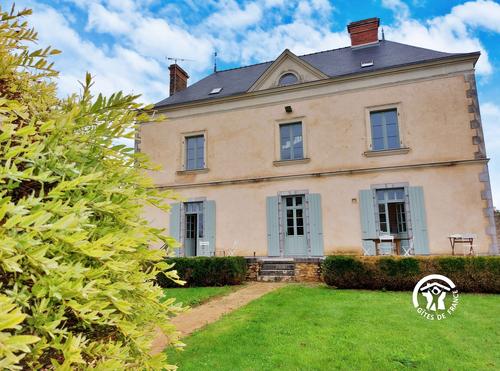 Le Clos Saint Dominique, jusqu'à 12 pers à Chemere-Le-Roi