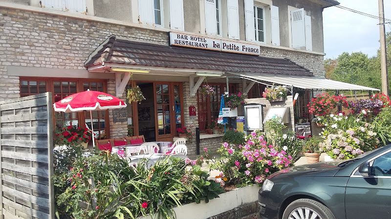La Petite France à Le Chteau-d'Almenches