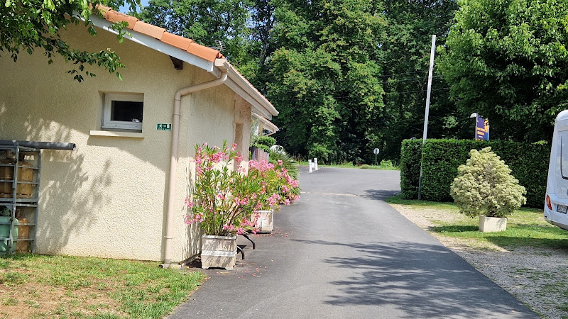 Caravan Beau Soleil à Gradignan