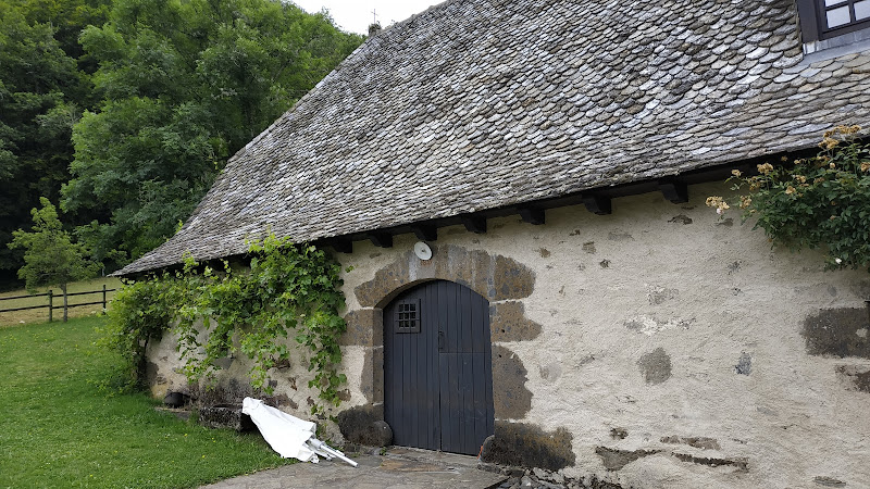 Gîte de l Estradié à Thérondels