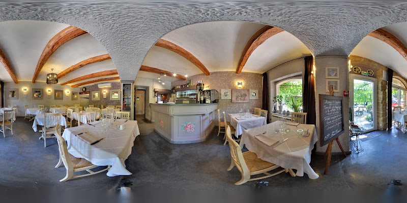 Restaurant et Hôtel la Farigoule à Sainte-Cécile-les-Vignes