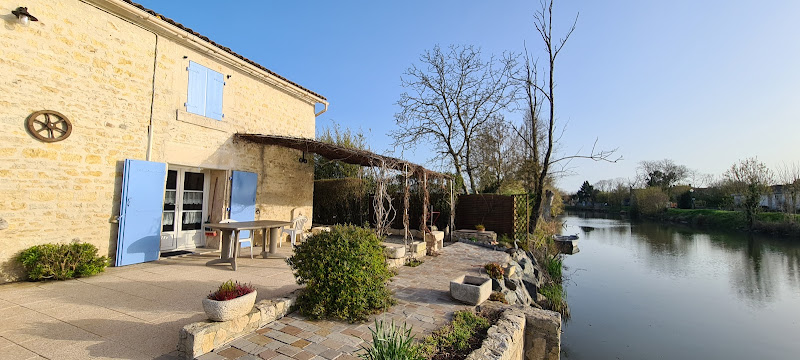 Gîte les volets bleus à La Taillée