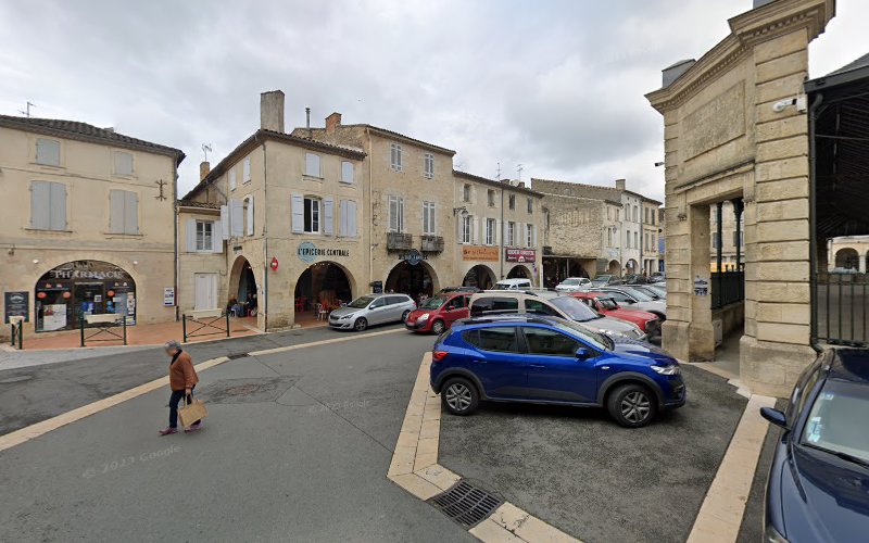 Hôtel De Ville à Monségur