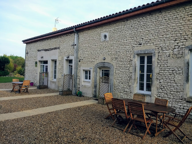 Les Gites du Vigneron à Saint-Seurin-de-Palenne