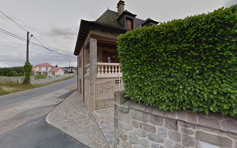 Maison de Charme au Coeur de la Campagne Corrèzienne à Dampniat