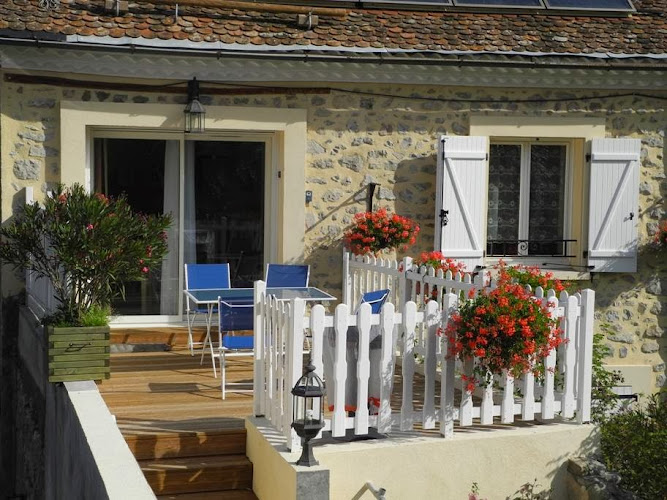 Gîte Rural Le Rouchassier à Saint-Laurent-du-Cros