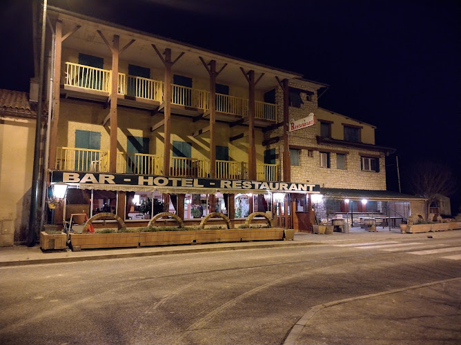 Bar-hôtel-Restaurant à Saint-Jean-Poutge