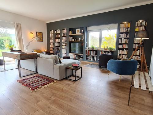 Maison familiale, jardin et jacuzzi, près de Nancy à Leyr