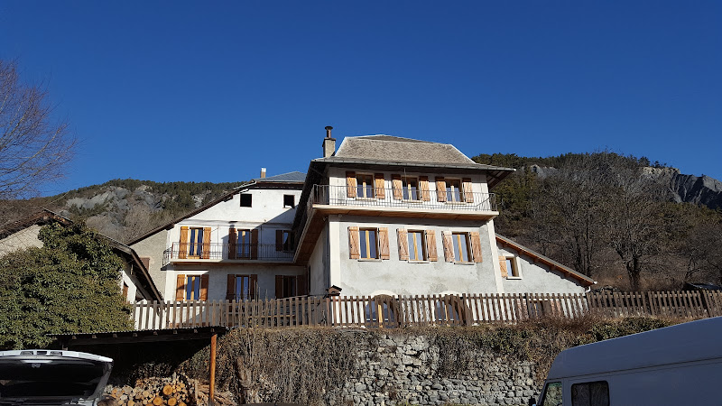 Gite Auberge L Eterlou à Faucon-de-Barcelonnette
