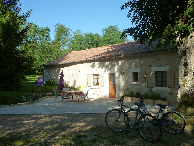 Gîte de La Petite Burnie 24310 Biras à Biras