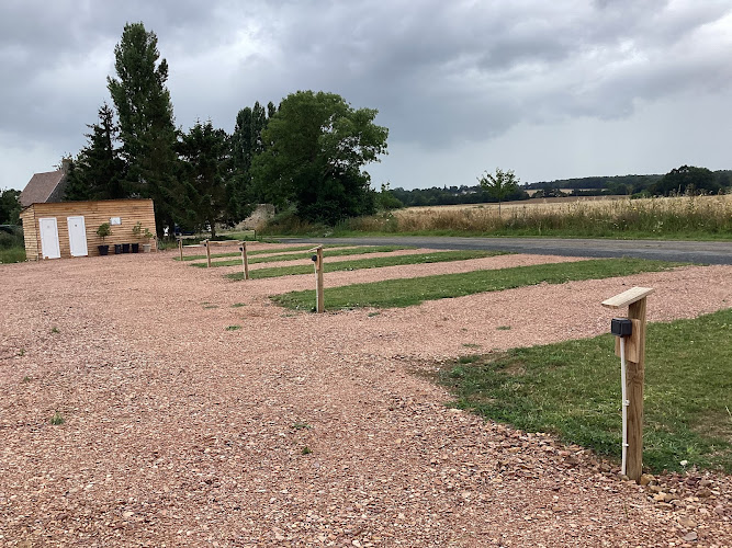 Accueil camping car à la ferme à Bazoches-au-Houlme