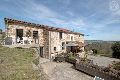 Corangie à SAINT-JULIEN-MOLIN-MOLETTE