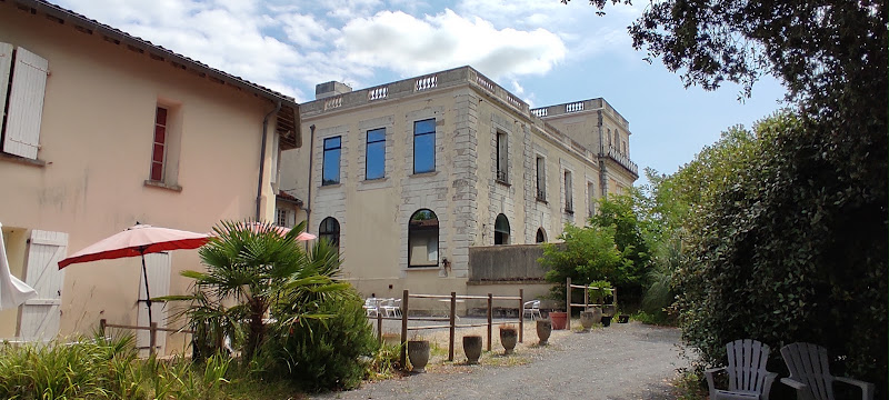 Rsidence du Chteau de Bgu à Cazaubon
