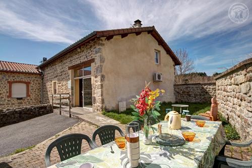 Gîte de la Croix à APINAC