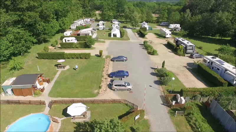 Camping Parc Verger à Champagnac-la-Rivière