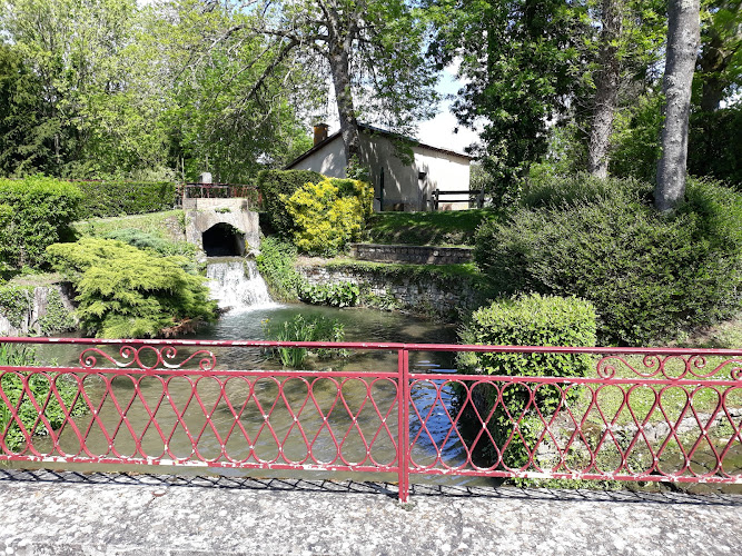 Camping Vatan à La Chapelle-Saint-Laurian