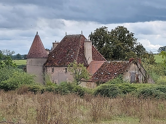 Camping Naturiste Les Fourneaux à Couzon