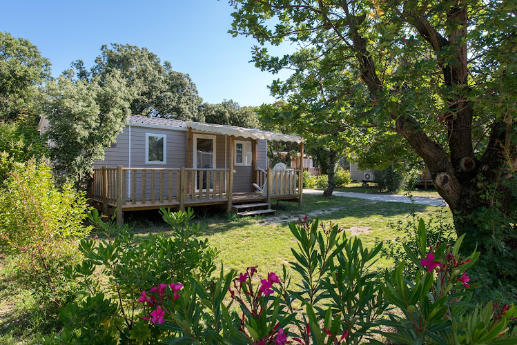 Camping le Garrigon à Grillon