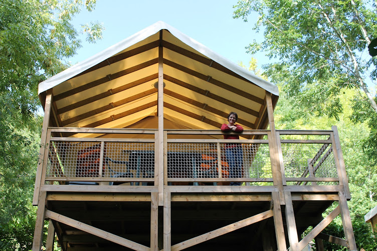 Camping Le Domaine Du Marais à Murol