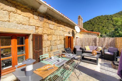 Casa di mina à Sainte Lucie De Tallano