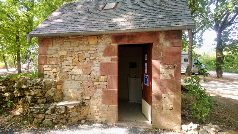 Aire de Camping-Car Marchadial à Collonges-la-Rouge