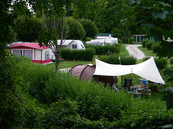 Camping de l Armançon ** à Saint-Florentin