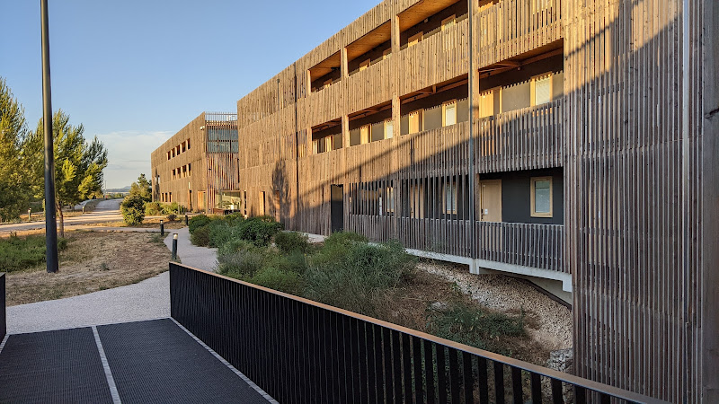 Thecamp à Aix-en-Provence