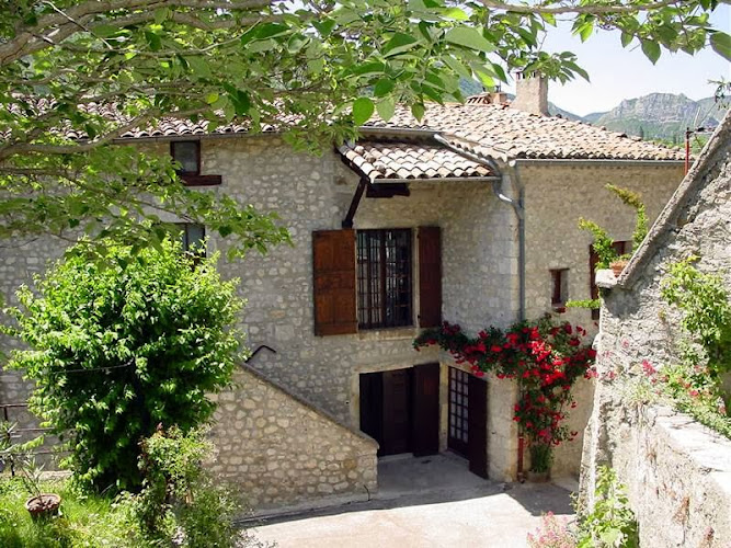 Gîtes et Chambres d hôtes de La Motte Chalancon à La Motte-Chalancon