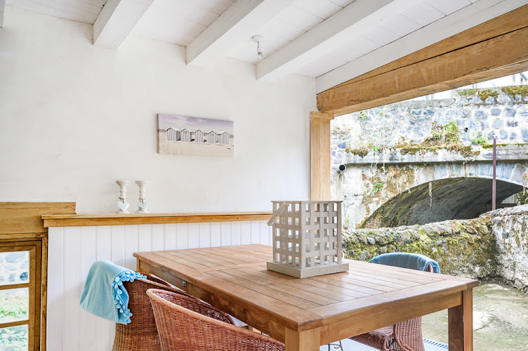 Holiday rental Auvergne France à Murol