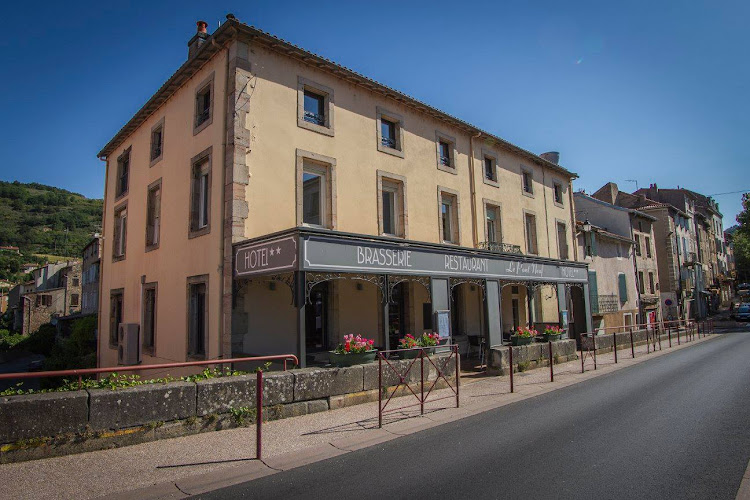 Hôtel Restaurant Le Pont Neuf à Saint-Affrique