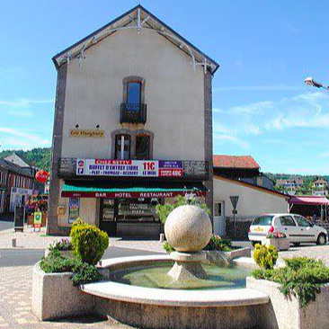 Hôtel des voyageurs Chez Betty à Neussargues en Pinatelle