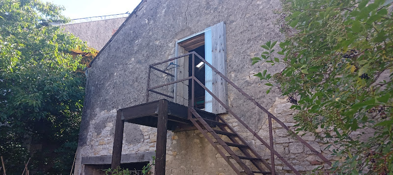 Làô Refuge Gite d étape saisonnier à La Charité-sur-Loire