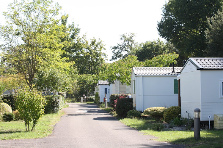Camping Kingficher à Azur