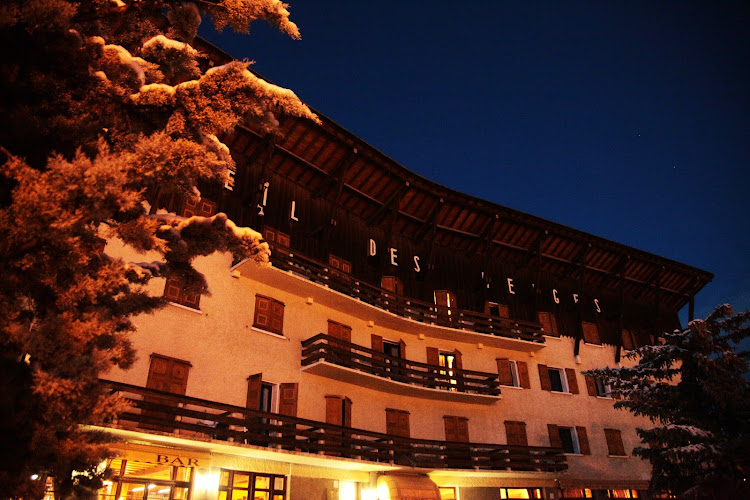 Hôtel Soleil des Neiges à Enchastrayes